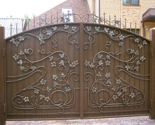 Кованые ворота и заборы