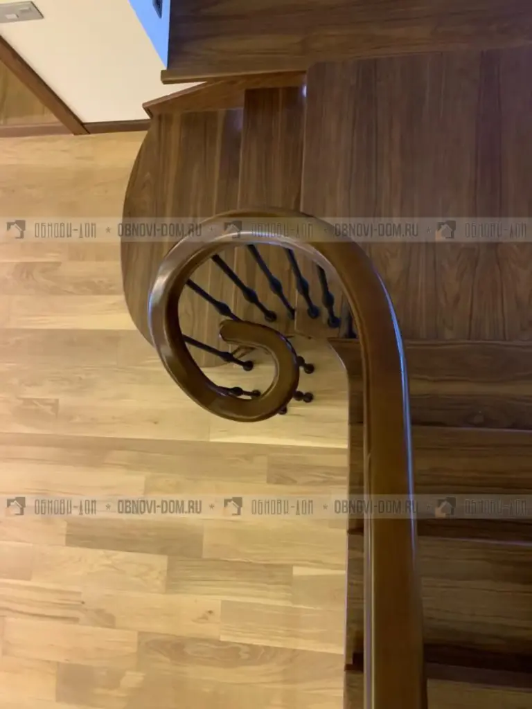 спиральное ограждение лестницы